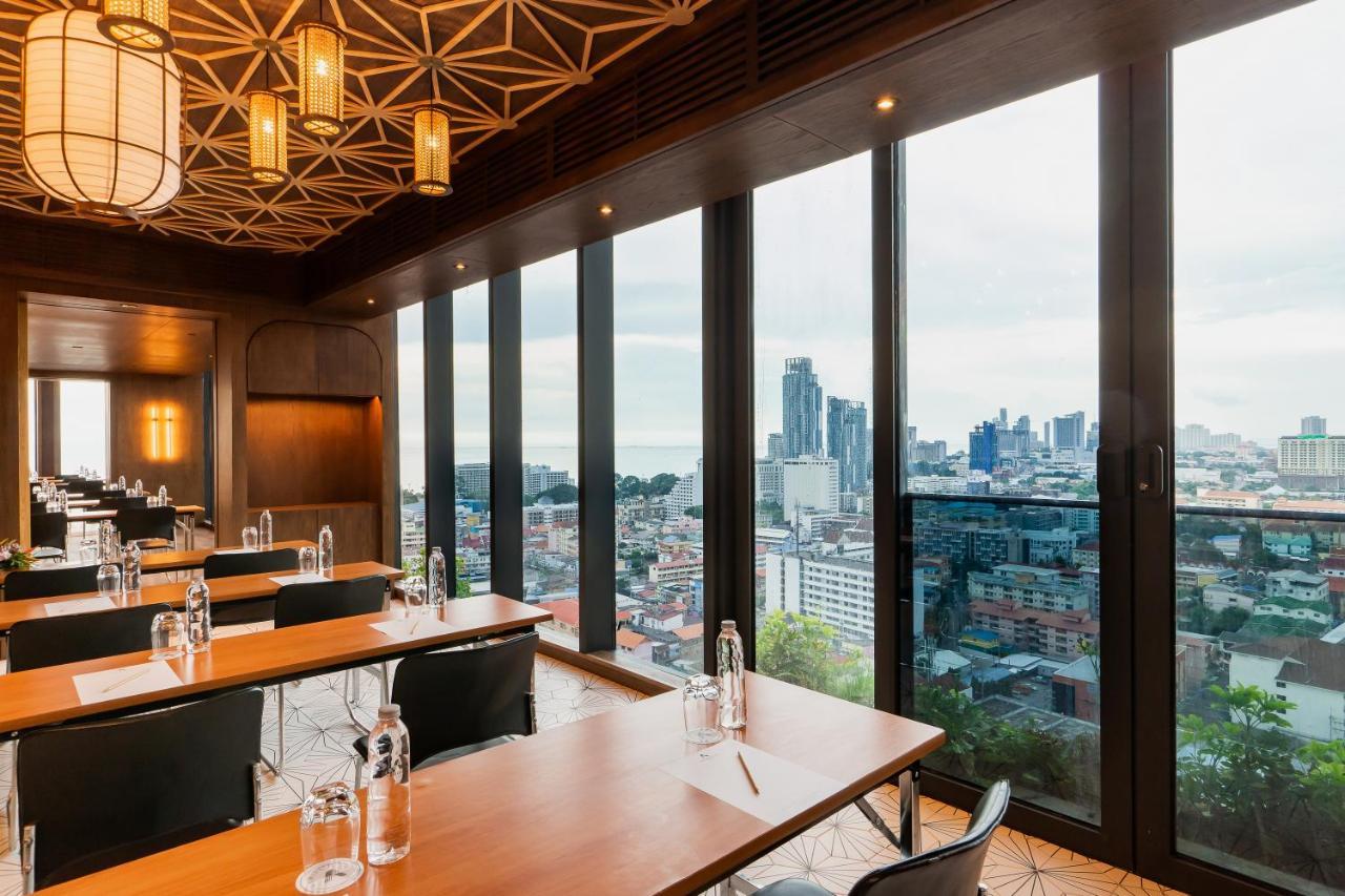Arbour Hotel And Residence Pattaya Esterno foto Meeting room at the 36th floor