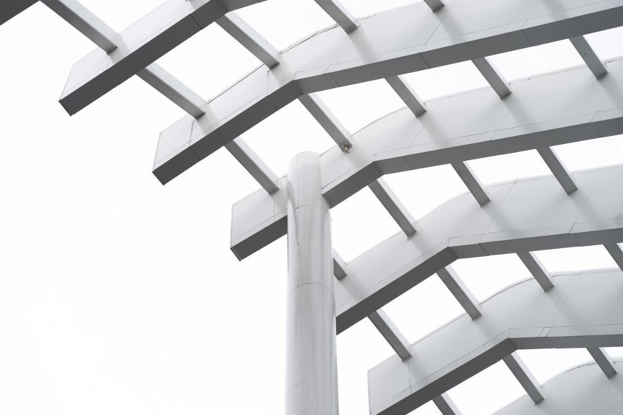 Arbour Hotel And Residence Pattaya Esterno foto Detail of the roof