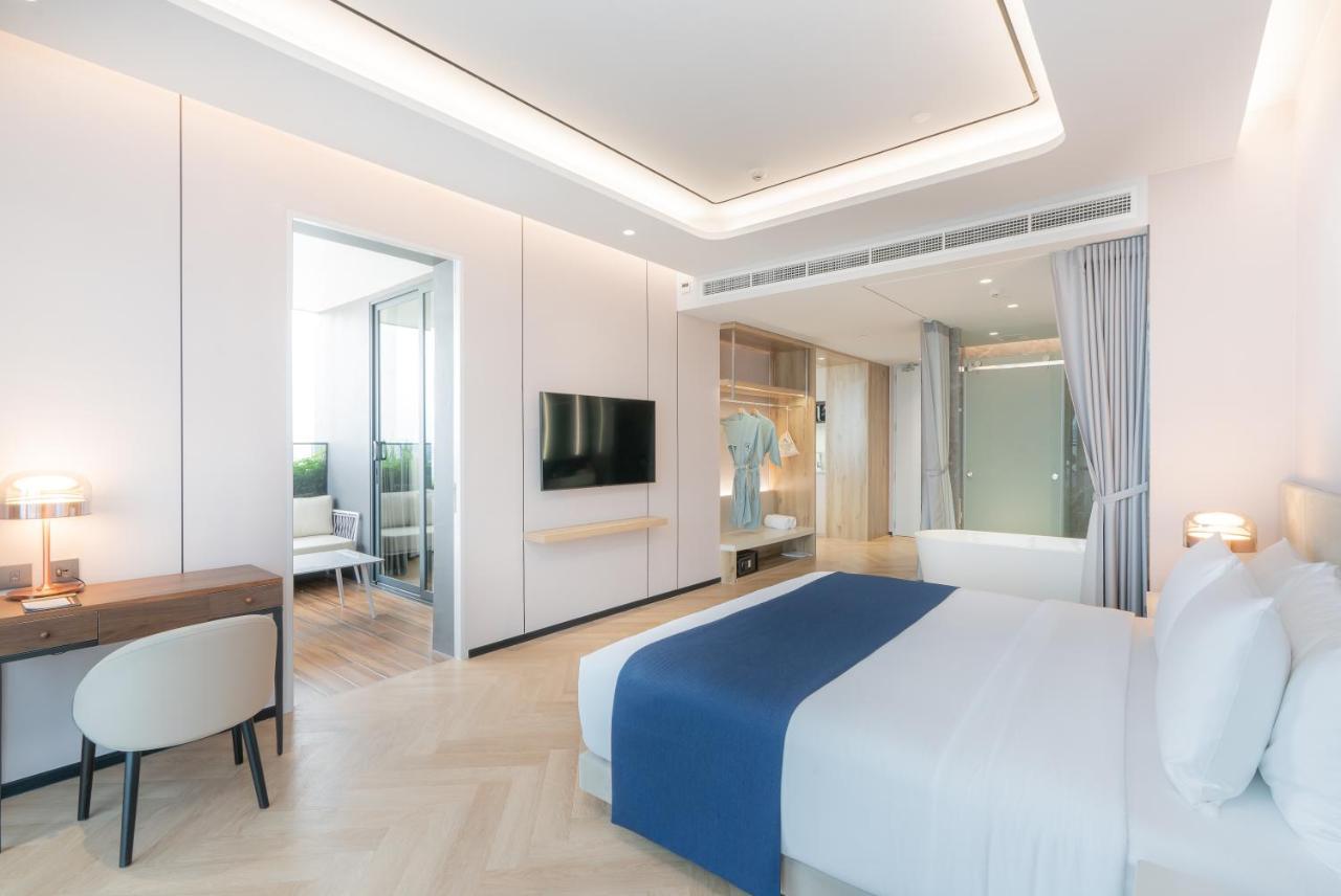 Arbour Hotel And Residence Pattaya Esterno foto Deluxe Suite
