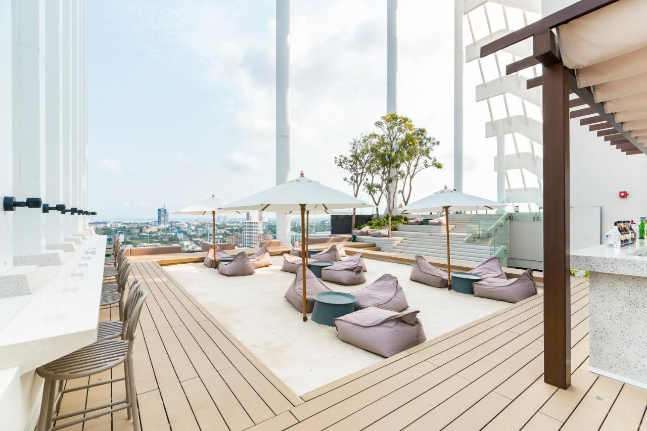 Arbour Hotel And Residence Pattaya Esterno foto The Sky Bar