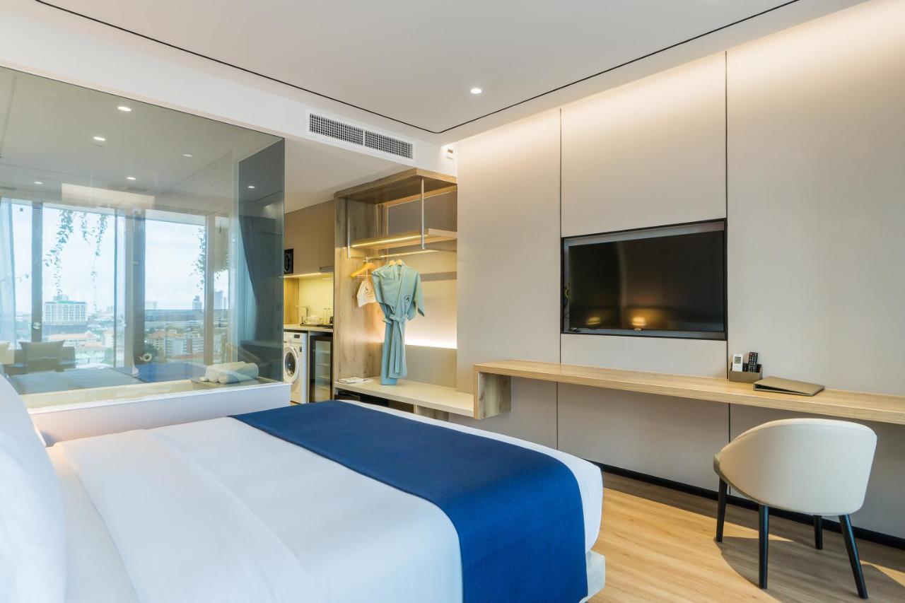 Arbour Hotel And Residence Pattaya Esterno foto Deluxe Room
